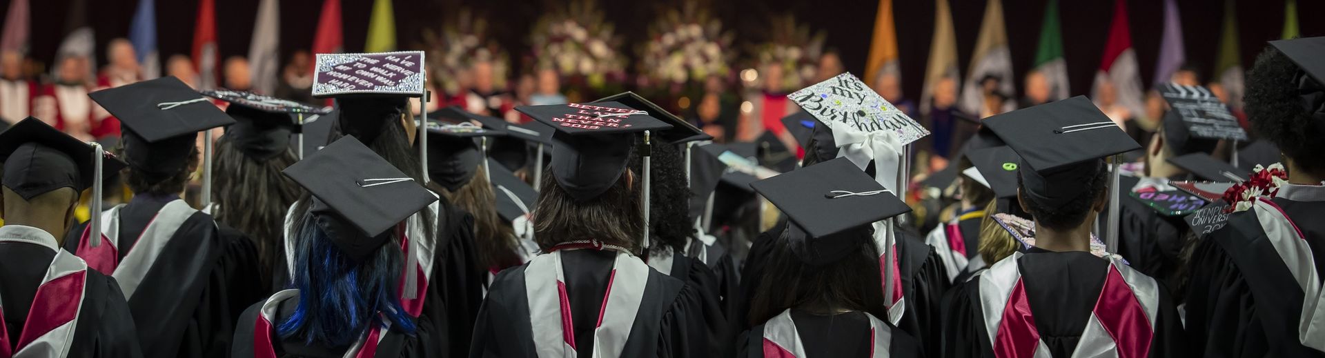 Graduates Temple University Commencement